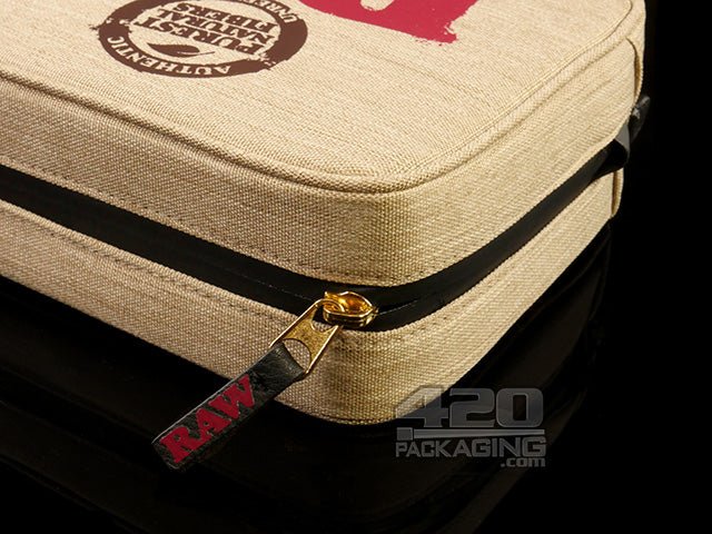 RAW Quarter Pounder Smell Proof Smokers Pouch - 3