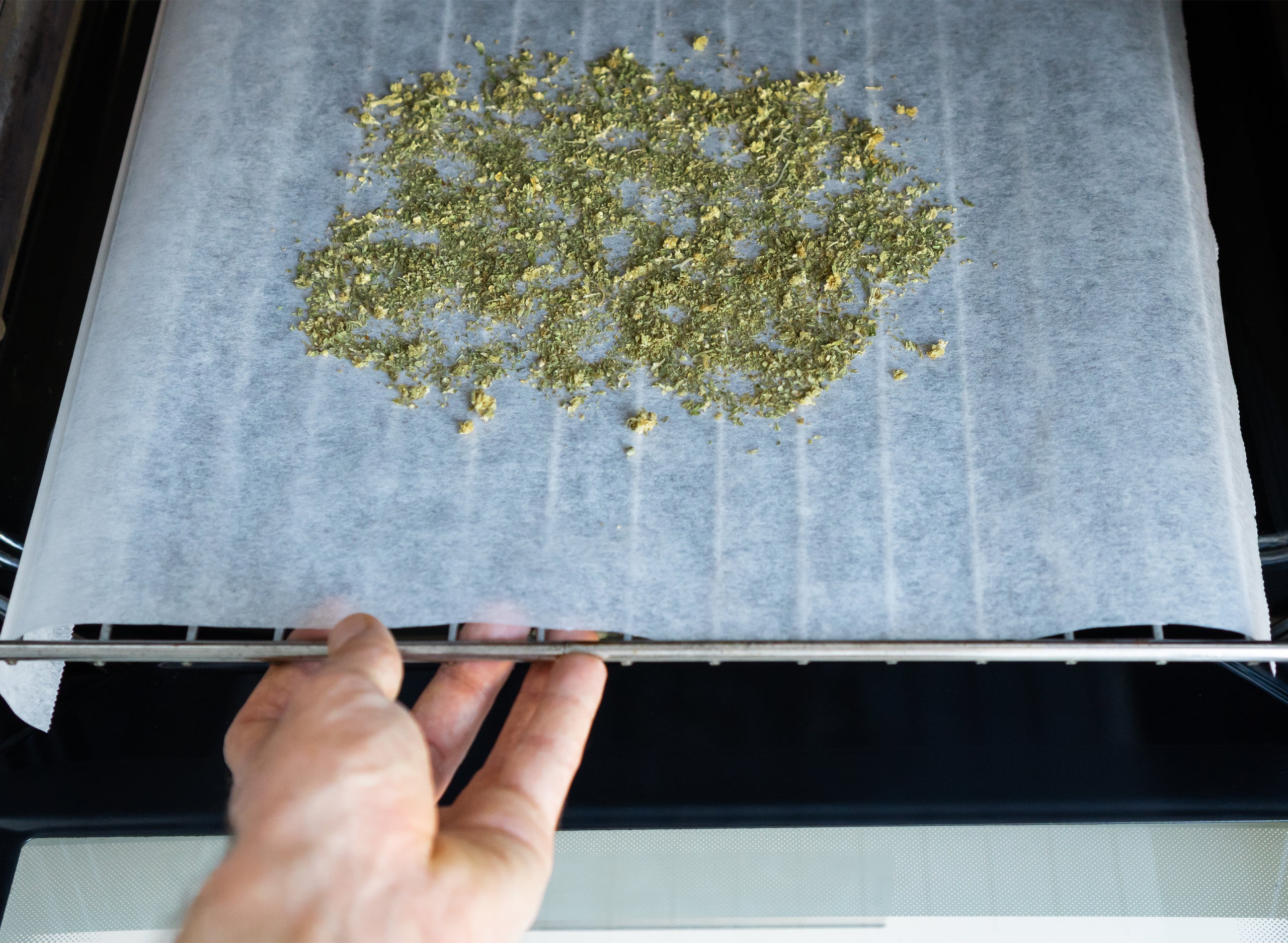 Cannabis Decarboxylation: A Guide to Decarb Weed