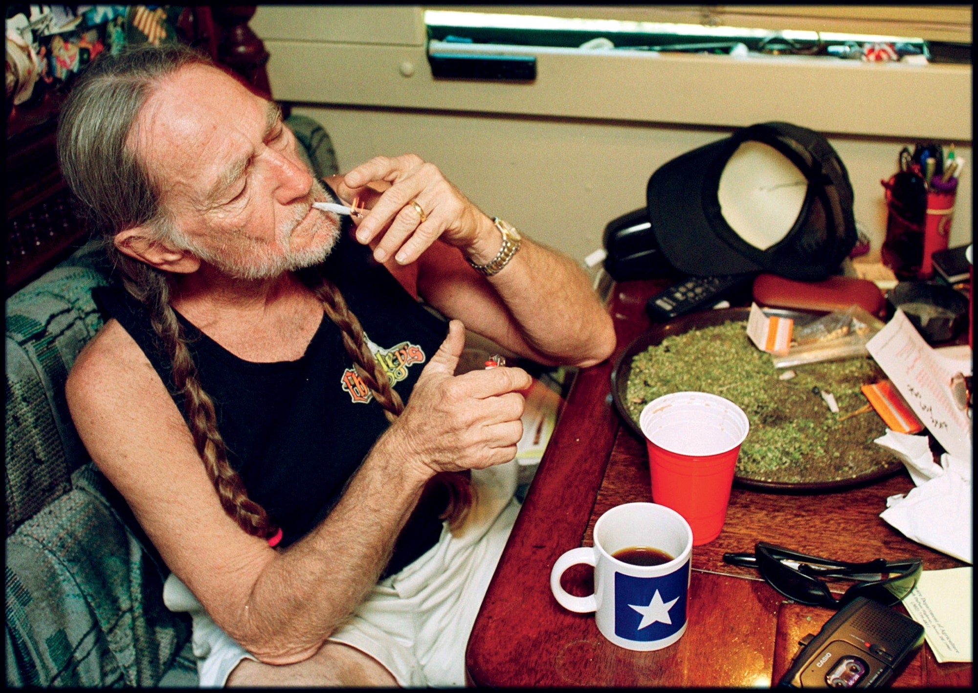 Clio Cannabis To Award Willie Nelson, Additional Honorees For Cannabis Advocacy