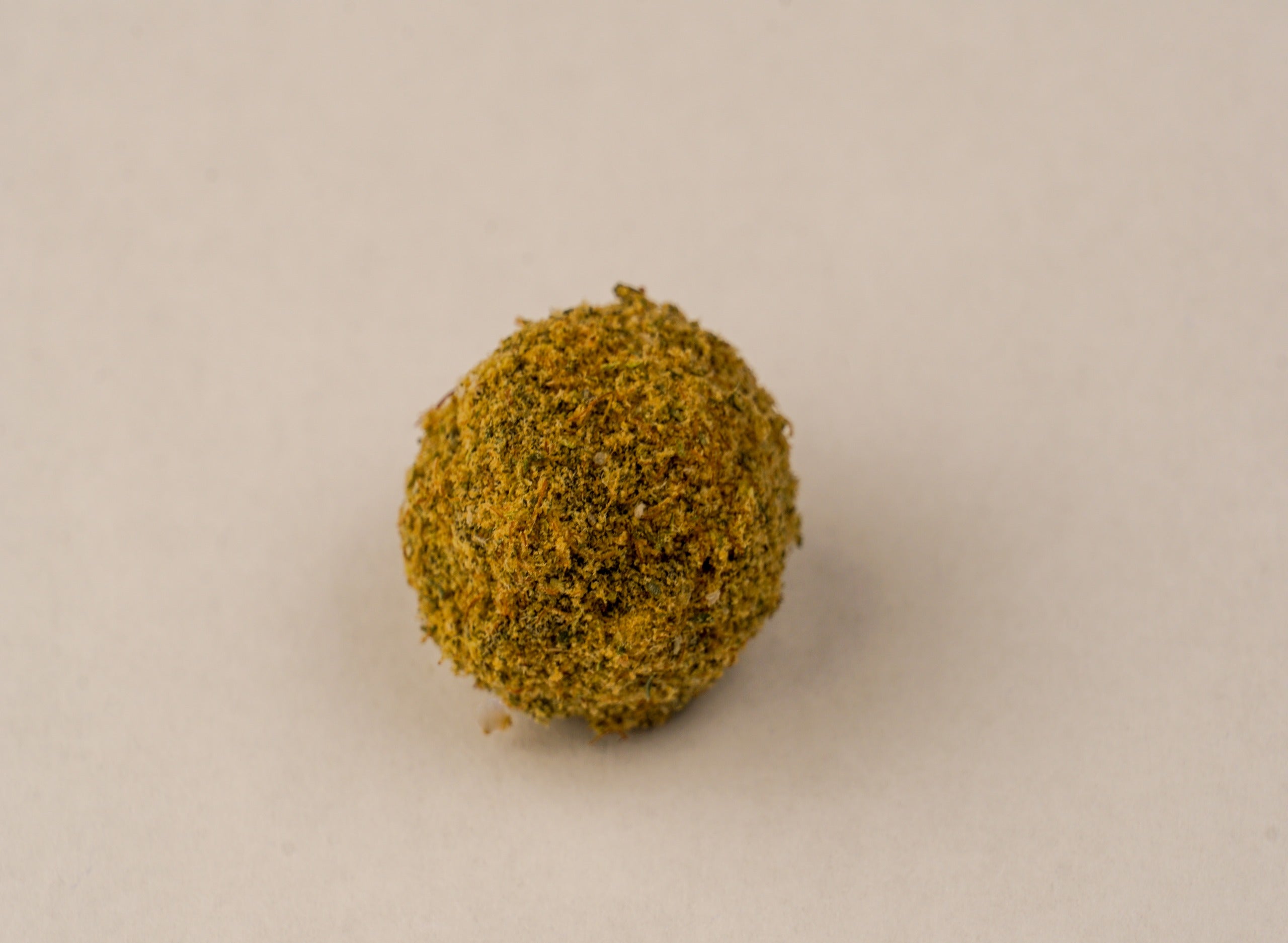 Moon Rocks &#8211; What Are They and How Do You Smoke Them?