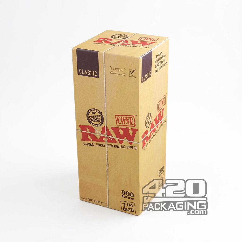 RAW Classic 1 1/4 cones, 900-count box on a white background