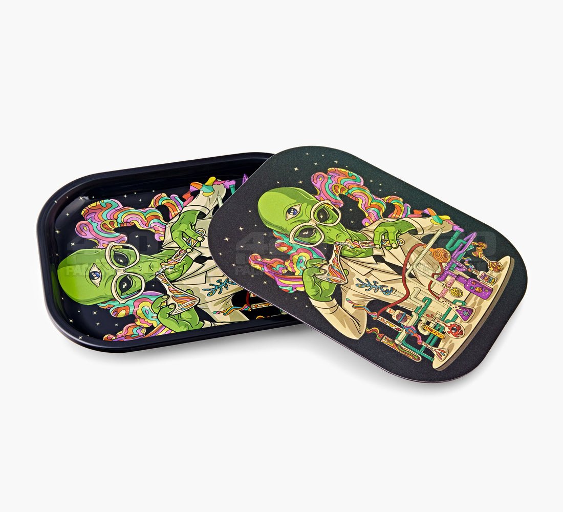 Alien Scientist Mini Rolling Tray w/ Magnetic Cover - 5