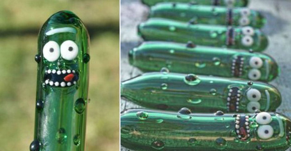 Pickle Rick Steamroller Hand Pipe w/ Multi Knockers | 5.5in Long - Glass - Green - 7